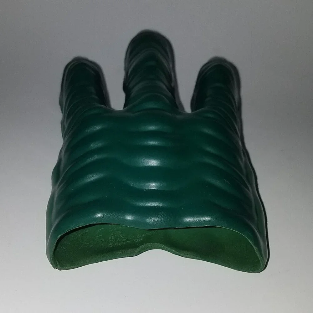 SINGLE Jurassic World (1) Velociraptor Claw Green Halloween Costume Replacement